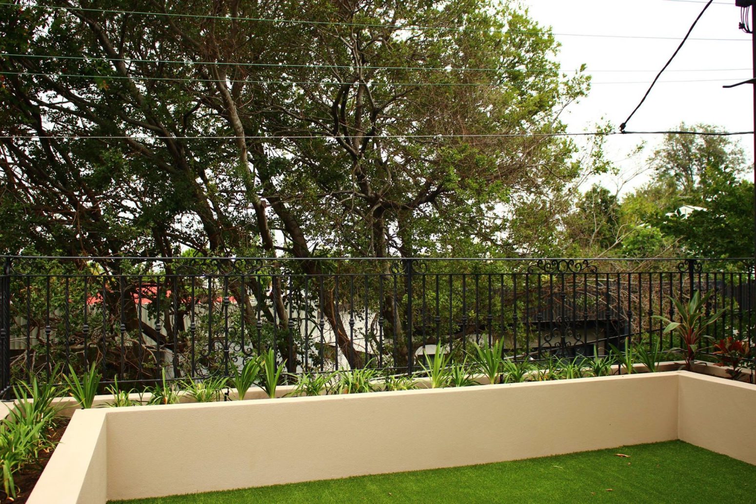 Caring For Your Wrought Iron Fence – Tips From The Experts